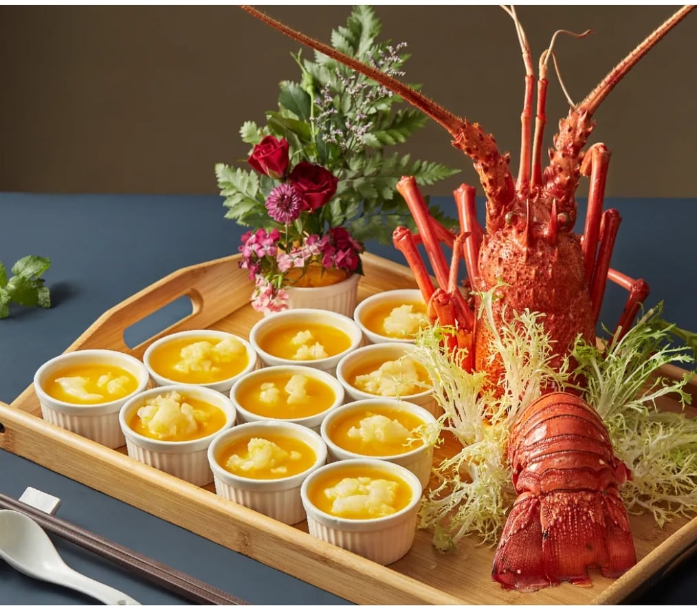 金汤有米龙虾 Lobster with Golden Rice Soup