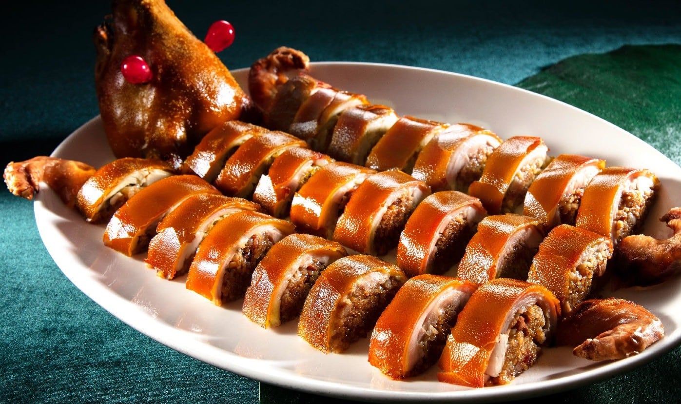 港湾乳猪 Grand Harbour Roasted Suckling Pig
